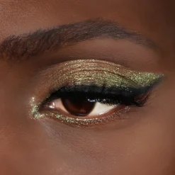 Sombras*Moira 19 Keepsake Chroma Light Shadow